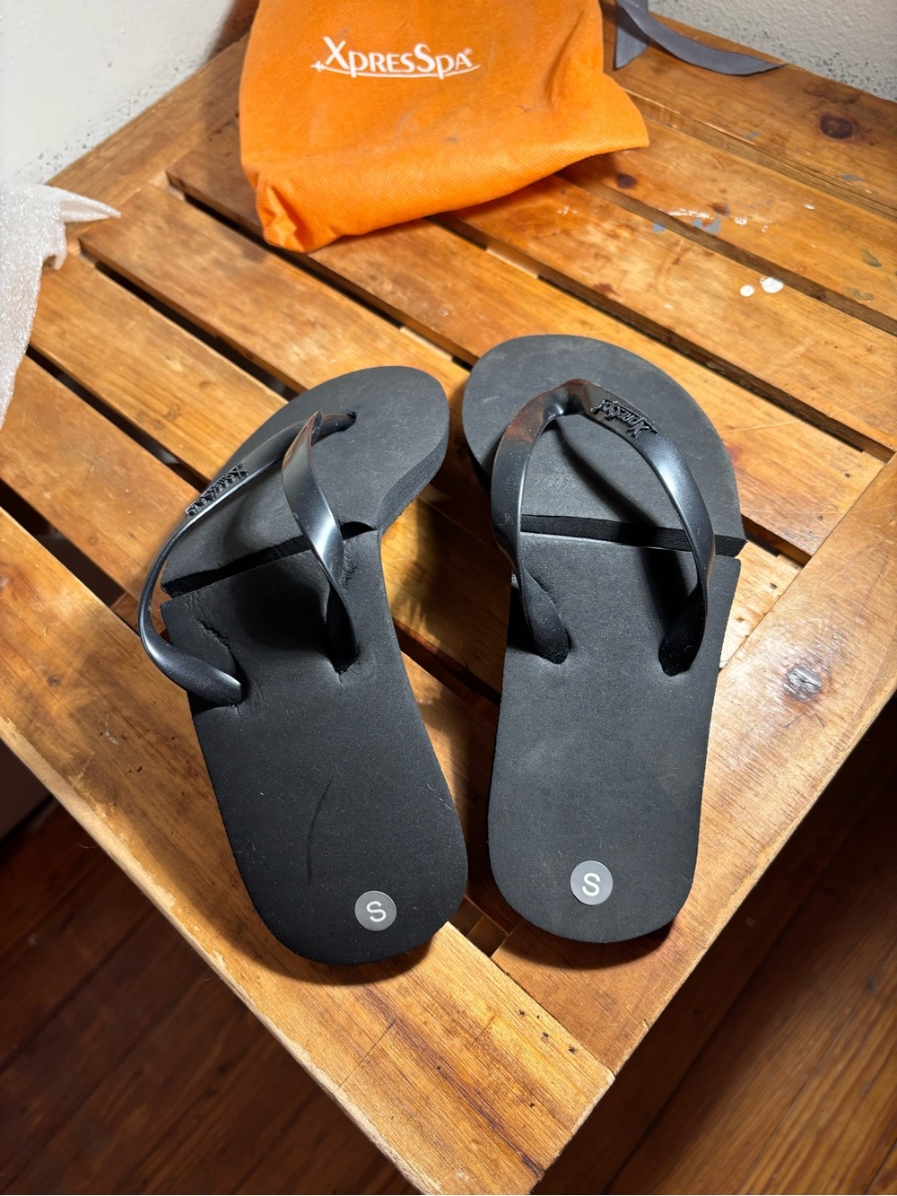 Xpres Spa Foldable Travel Flip Flops New